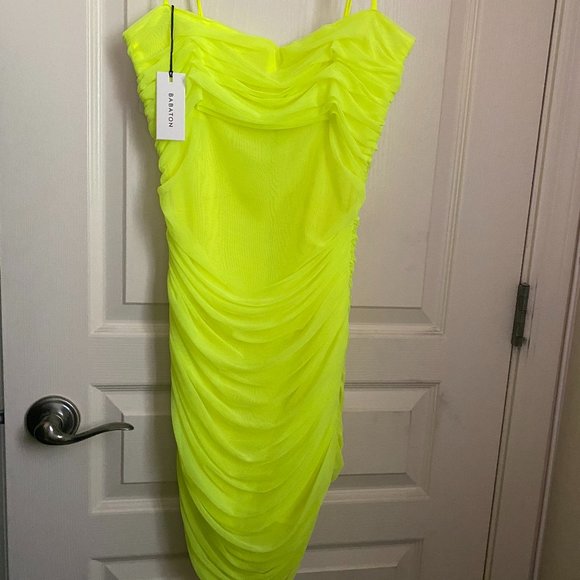 NWT Ten by Babaton Luxor Short Dress - Picture 1 of 2